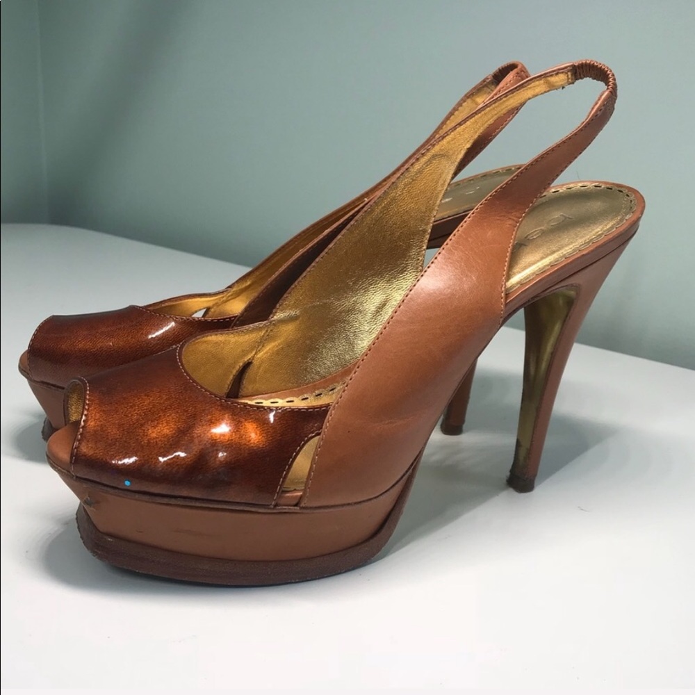 Bebe ‘zahara’ peep-toe slingback heels size 7